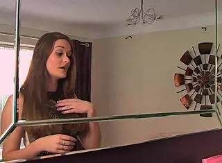 Honour gets entranced in a fetish trick erotic scene