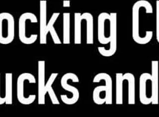 היי, סרה ג'יי בעקבים וגרבונים דוחפת דילדו לעצמה! 🔥