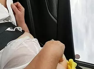 a little 18+ treat for truckers