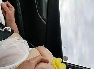 a little 18+ treat for truckers