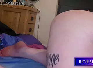 I watch curvy babes ride dildo and finger wet pussy, so slutty fun