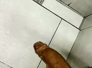 i masturbate in the gym bathroom