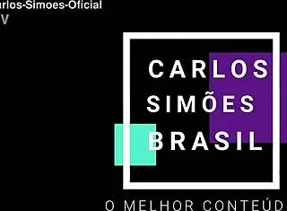 Gostosa sitting in dress, so sexy 😍