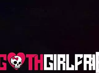 i fuck goth girlfriend and reward with creampie