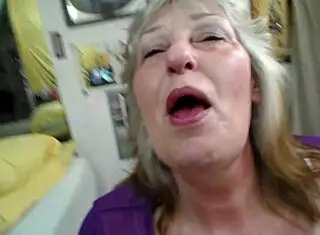 Damn! Worshipping Henny's Big Black Cock with Dawnskye1962!