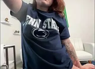 Amateur College Girl Enjoys Raw Passion