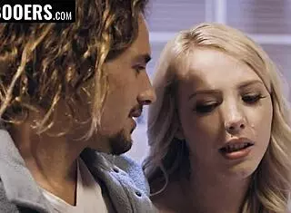 Naive Girlfriend Wants Pussy Stretching