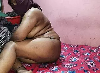 Close up view of pussy getting fucked and filled with creampie