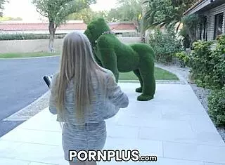 Intriguing encounter where lucky buyer meets realtor Kylie Shay unexpectedly