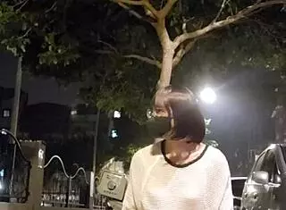 shemale ting xuan shows butt outdoors and cums on legs 😏