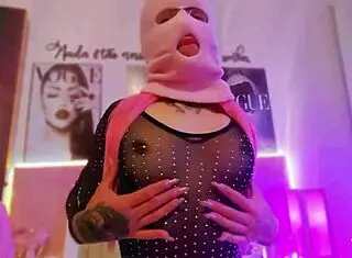 Latina teen girlfriend milked with massage until last drop