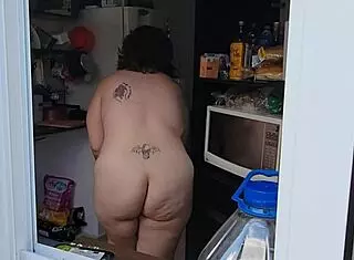 caught bbw neighbor fully naked