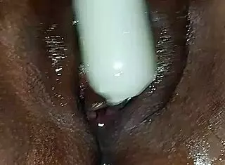 safada se masturba com consolo, quer ver?