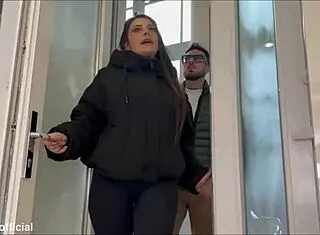 this anal fuck with the real estate agent is so hot, she's riding and blowing