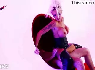 I love fast penetrations with my hard cock