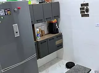 hired latina with short to provoke, her ass is delicious 😈