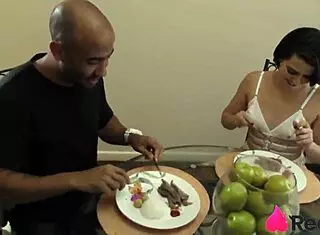 lucky husband surprised with dinner and pussy 😏