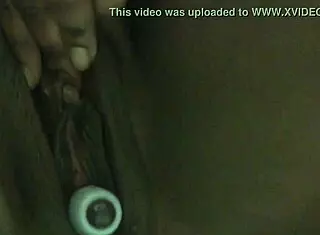 I watch SparksXXX do pussy play on webcam, it's so hot I can't stop staringg.