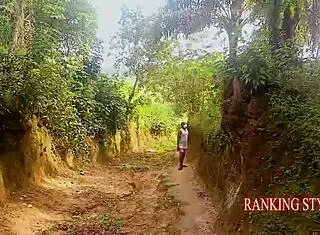 the best way of meeting a partner... muff diving blonde curvy ass