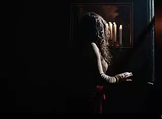 Vampire Seduction in Gothic Manor! Nerdy Girl Mesmerized by Sexy Blonde Owner!