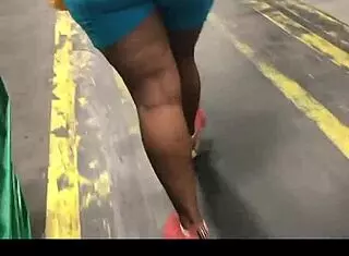 Ebony Thick Booty Walks Candidly in Spandex