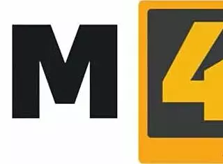 Stud Licks Cutie's Wet Pussy, Gets Anus Licked in Return