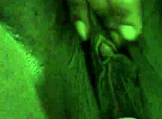 I watch SparksXXX do pussy play on webcam, it's so hot I can't stop staringg.