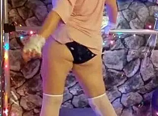 Redhead Milf Hotwife Dances Big Pussy