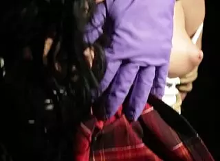 Horny Girlfriend Offered Blowjob in Shower with Cum on Face