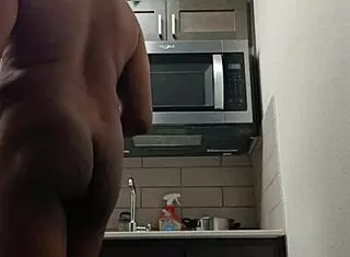 have breakfast with old school friend lovingly