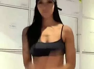 Mabio Rodrigues twerking her big ass in slow motion