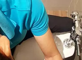 Wishing for a Japanese guy in the Aeon Tan Phu toilet.