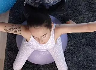 Bloom Lambie Performs On Fitball Trailer