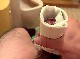 Japanese Amateur Goes Wild in Solo Session