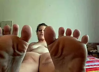 she's a foot worshiping slut, begging for more!