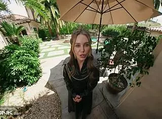 Vr conk sexy cercsei lannister fucks hard in game of thrones cosplay!