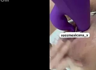 mexican latina slides in her dildo nice and deep, look how she enjoys it hot and nonstop 😍