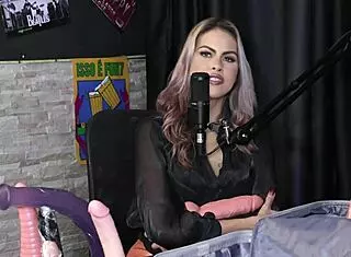 Loira Explica Como Fazer Um Bom Sexo Anal Demonstra Seu Boquete E Gemido Ao Enfiar No Cu - Kyra Sex Sheer Red