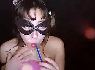 young cute teen bonneyuwu sucks on a lollipop.