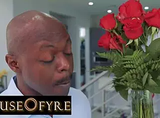 Housewife cheats with delivery man in interracial encounter