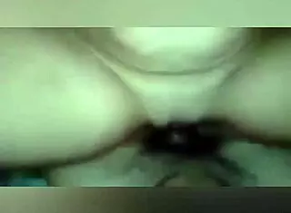 Latina Milf Follada por Hijastro con Creampie Mientras Papá Trabaja.