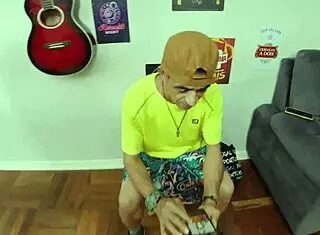 old man fucks big-ass latina backstage