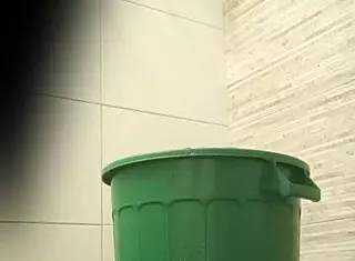 Argentina shaving her tight pussy in the shower 😍