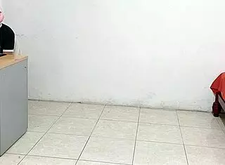 I Masturbate After Stepsister Gets Me Horny!