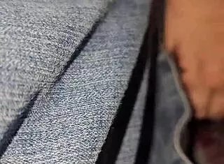 Milf gives full blowjob at concert in truck