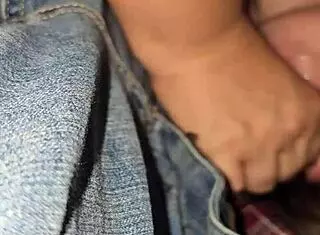 Milf gives full blowjob at concert in truck