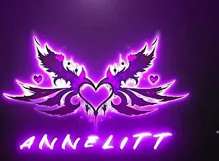 Threesome in fishnets using toys and exploring bodies