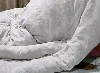 I have romantic sex with an Indian teen in the hotel room.