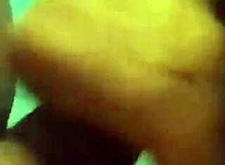 le mame toda su verga para que me cogiera al aire libre en público