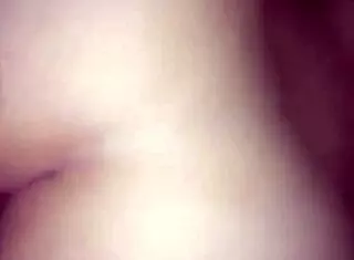 Big Ass Honduran Babe Shows Off Her Curves